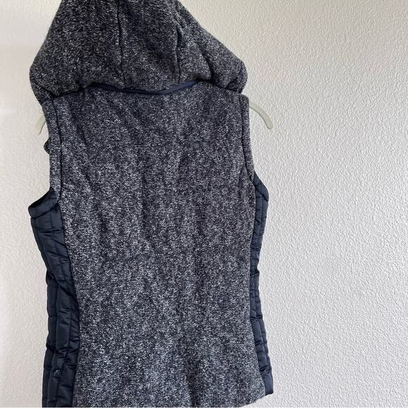 ZARA Trafaluc Puffer Knit Navy Blue Zip Vest Tan Faux Fur Collar - Picture 6 of 11